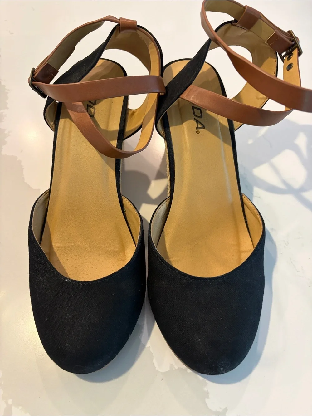 Classic Black Espadrille Wedge Sandals with Brown Ankle Straps Women’s Size 9